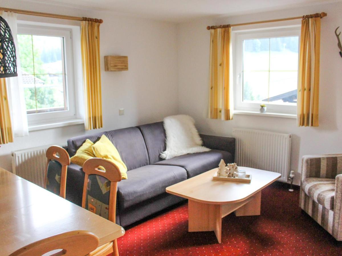 Rotenstein Apartment *